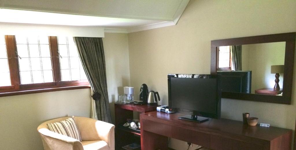 Eagle Wind Manor Hotel Hillcrest Luaran gambar