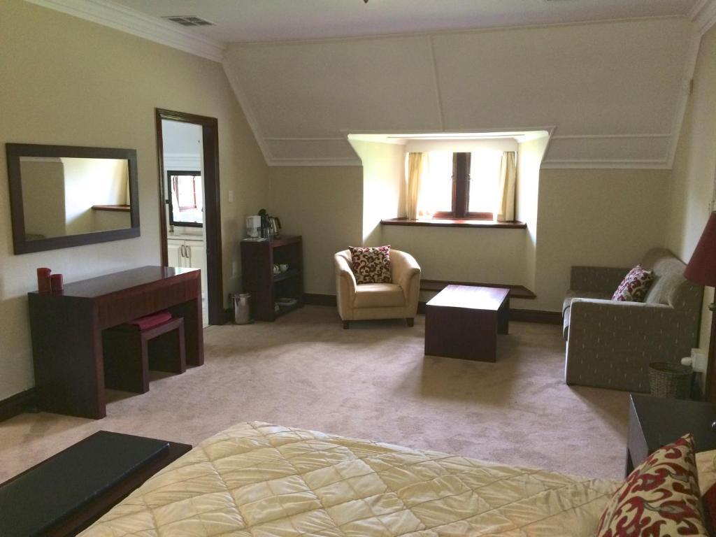 Eagle Wind Manor Hotel Hillcrest Luaran gambar